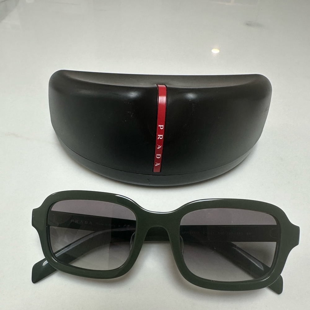 PRADA green frame